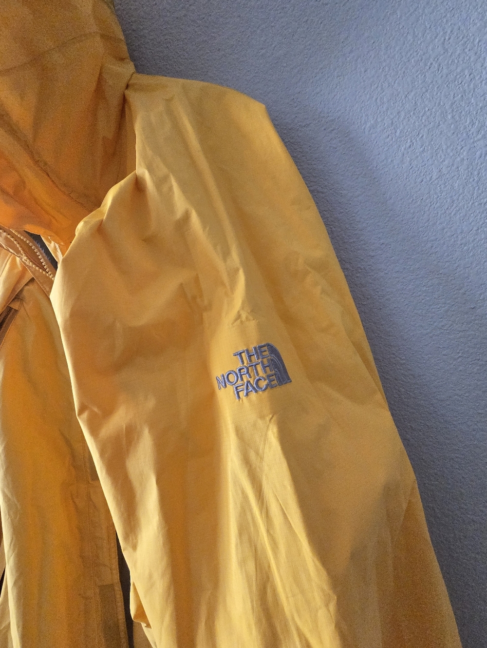 The North Face Jacket Hyvent Men's XL Yellow - Picture 4 of 9